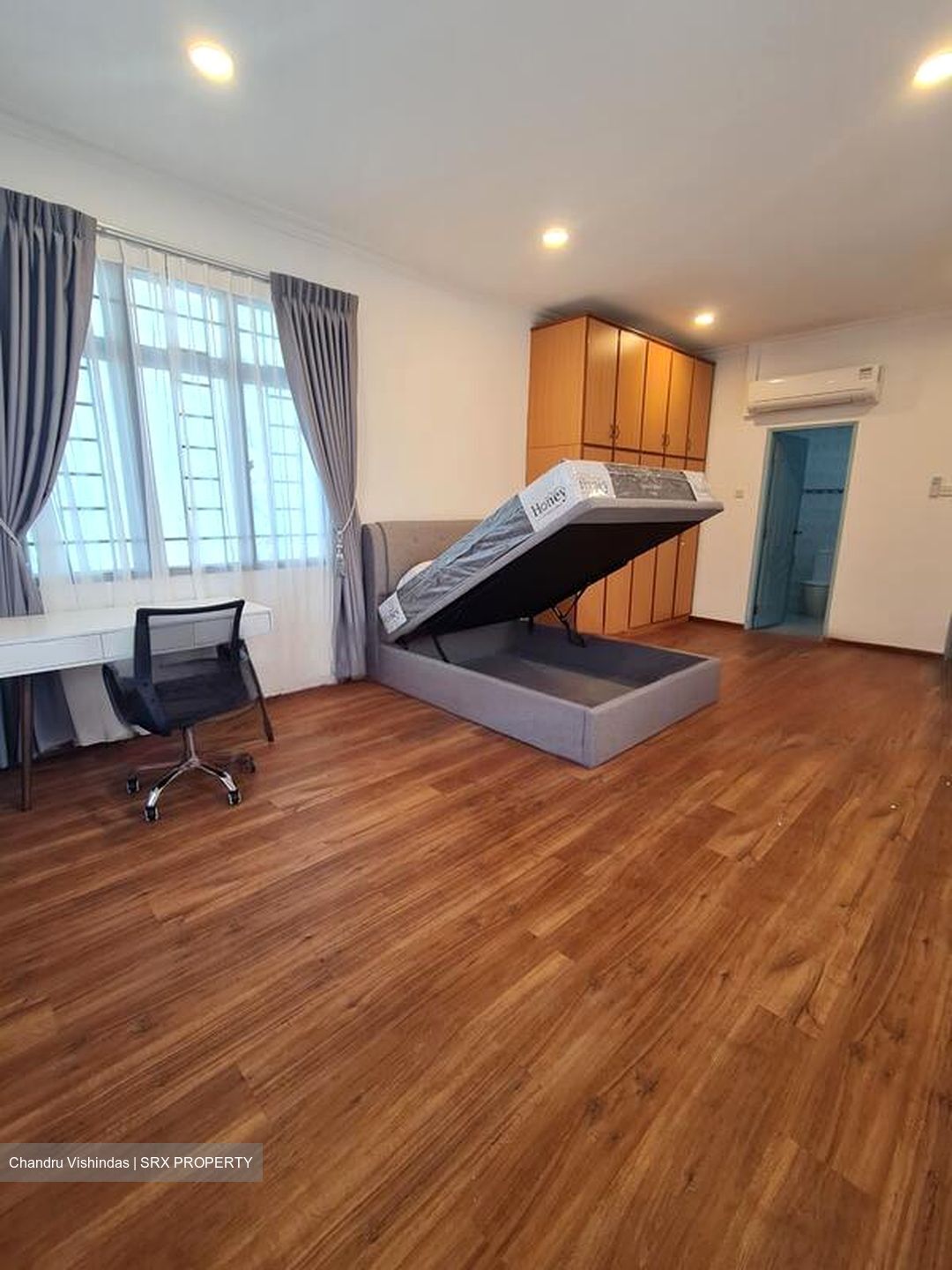 Jalan Ulu Siglap (D15), Semi-Detached #533633261